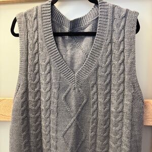 Gray Sweatervest
